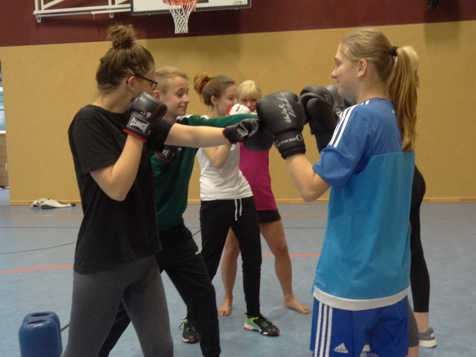kickfit-12-2016_02